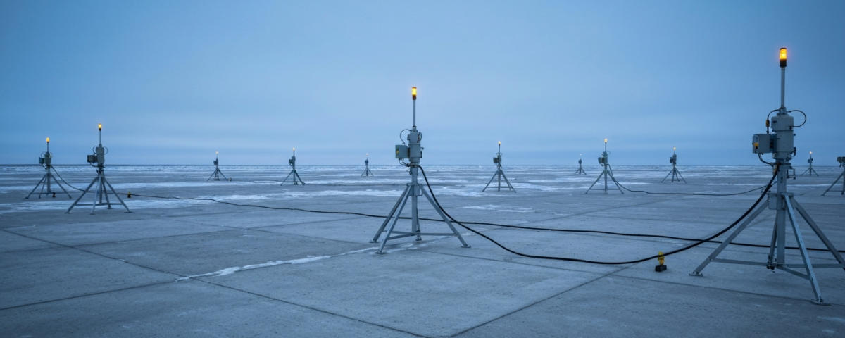Seismometer-Messnetz auf arktischer Ebene in Saskatchewan für Ambient Noise Tomography Survey