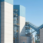 Aufbereitungsanlage einer ehemaligen Mine in Québec, bereit für Umrüstung auf Lithiumproduktion