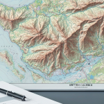 Bergbaugenehmigung und topografische Karte eines Silberprojekts in British Columbia
